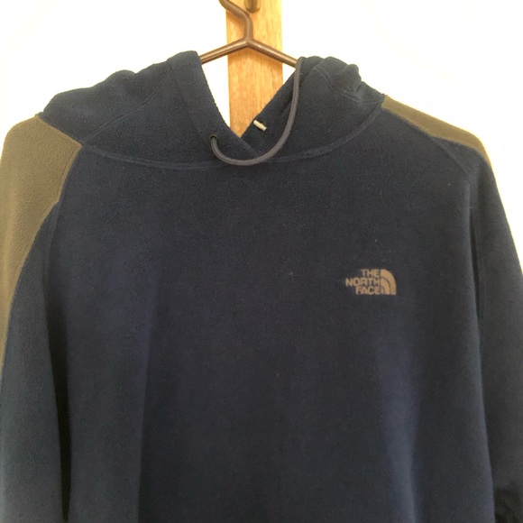 The North Face Other - The North Face Navy Fleece Pullover w/ Hood